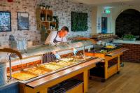 Mâncare la sau în apropiere de acest hotel