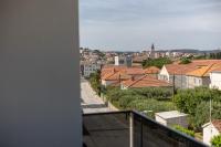 Výhľad na mesto Trogir alebo výhľad na mesto priamo z apartmánu
