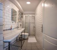 Koupelna v ubytování Dorne Suite Taksim Hotel