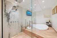 Kúpeľňa v ubytovaní Naxi Suites