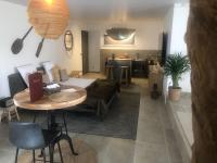 Część wypoczynkowa w obiekcie Les Lofts de Bouzigues