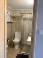 Kúpeľňa v ubytovaní SUNNY STUDIO IRAKLITSA