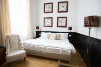 A bed or beds in a room at Soprarno Suites