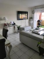 LE CALME AVEC TERRASSE ET FIBRE DEUX CHAMBRES - Housity