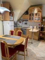Kuchnia lub aneks kuchenny w obiekcie Buborék Apartman