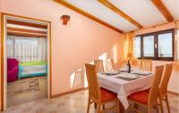 Plán poschodí v ubytovaní 1 Bedroom Lovely Apartment In Matulji