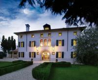 Vonkajšia záhrada v ubytovaní Villa Busta Hotel