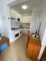Kuchyň nebo kuchyňský kout v ubytování Atalaya Apartment Vista Mar