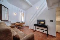 Telewizja i/lub zestaw kina domowego w obiekcie IMMOGROOM - Cosy - Renovated duplex - Close to the beach