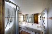 Łazienka w obiekcie Hotel Gamsleiten