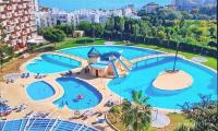 Bazén v ubytování Jupiter 907 im Costa del Sol nebo v jeho okolí