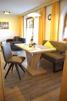 Posedenie v ubytovaní Ferienwohnung Seethaler - Gartenblick