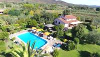 Bazén v ubytovaní Casa Maremma “Peonia” alebo v jeho blízkosti