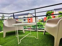 Balkon lub taras w obiekcie L'Ebenisterie - Sublime Type 2 Lumineux - Grand balcon