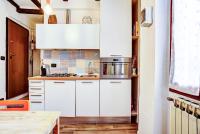 Kuchyňa alebo kuchynka v ubytovaní Bologna City Center Apartment by Wonderful Italy