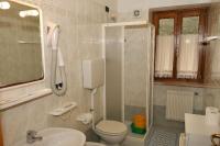 Kúpeľňa v ubytovaní Residence Betulla Molveno