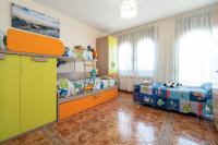 Kuchyň nebo kuchyňský kout v ubytování Villa Balneari Resort Vacaciones