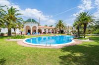 Bazén v ubytování Villa Balneari Resort Vacaciones nebo v jeho okolí