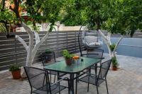 Balkón alebo terasa v ubytovaní Lemon Garden Stylish private apartment