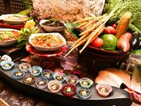 リゾートの敷地内または近くでの食事または食べ物