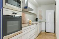 A kitchen or kitchenette at Filosia 2
