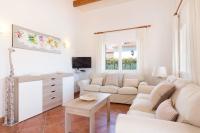 TV a/nebo společenská místnost v ubytování Villa Maui by Villa Plus