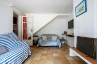 Posedenie v ubytovaní Grande maison pour 6 personnes - 300m de la plage