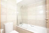 Koupelna v ubytování IBERSOL SPA AQQUARIA SUITES