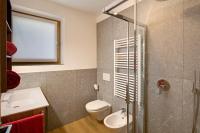 A bathroom at Appartamento Federia Casa Campacc