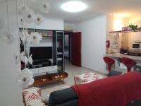 A kitchen or kitchenette at Rami di Corallo Appartamento con Parcheggio Privato ----------