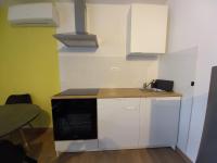 Kuchyňa alebo kuchynka v ubytovaní Apartments DaSara
