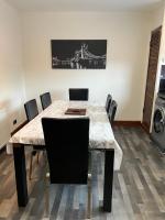 4 bed bungalow near Airportの見取り図または間取り図