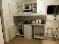 Plán poschodí v ubytovaní Appartement F2 de Standing avec terrasse et jardin privatif Aux Portes de Paris (M13)