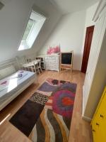 Posteľ alebo postele v izbe v ubytovaní 5 bedroom villa very close to Balaton