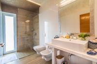 Kúpeľňa v ubytovaní Villa Desiree by Villa Plus