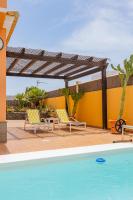 Basen w obiekcie Villa Bella Lucia Luxury 2 lub w pobliżu