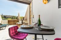 Balkon lub taras w obiekcie After Eight Heliopolis Naturiste