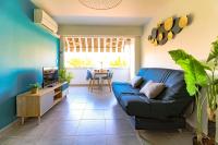 Część wypoczynkowa w obiekcie SELECT'soHOME - Résidence Le Levant - Services hôteliers - Appartement proche plage&commerces avec parking ! - LEV41