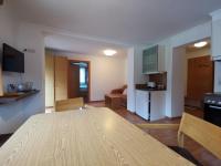 A kitchen or kitchenette at Ferienwohnung Maierhofer