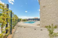 Basen w obiekcie Villa Istria Vabriga lub w pobliżu