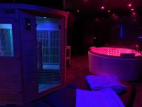 Plan piętra w obiekcie La Suite Marylin, Loft de 90m2 avec Sauna et Jacuzzi