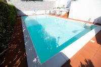 Bazén v ubytovaní Garda fantasy green jacuzzi sauna piscina alebo v jeho blízkosti