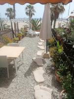 Apartamento playa Las Arenas, Valencia – Precios actualizados ...