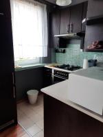Kuchyňa alebo kuchynka v ubytovaní Jelitkowo Beach Apartment