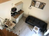 Kuchyňa alebo kuchynka v ubytovaní Domek letniskowy Sunny House , Nocleg Zator Energylandia