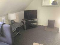 TV a/nebo společenská místnost v ubytování Self Catering Apartment, Jurassic Coast/Dorset