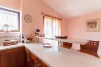 Kuchyňa alebo kuchynka v ubytovaní Apartment Zadar