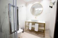 Koupelna v ubytování Grupotel Gravina