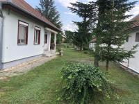 Ogród w obiekcie Relax Home/Lazit-Lak