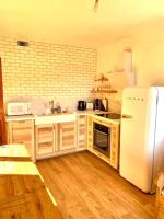 Kuchnia lub aneks kuchenny w obiekcie Valberg 8 couchages cocon familial